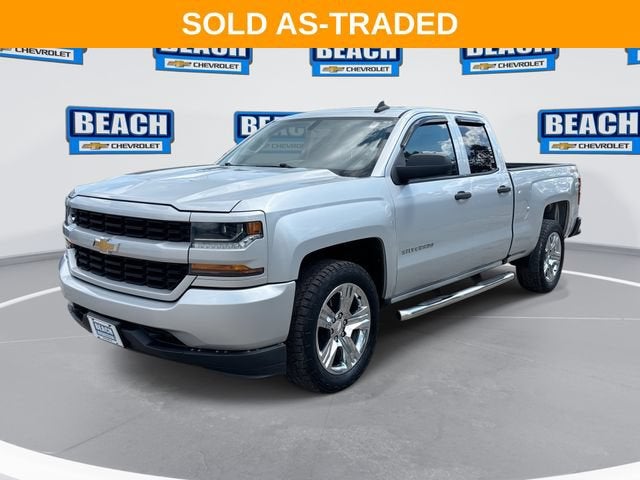 2018 Chevrolet Silverado 1500 Custom in Silver Ice Metallic — front three-quarter view