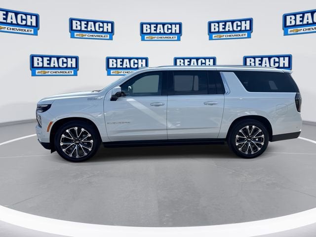 2025 Chevrolet Suburban — detail view