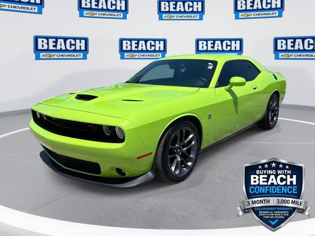 2023 Dodge Challenger R/T Scat Pack in Sublime Metallic Clearcoat — front three-quarter view