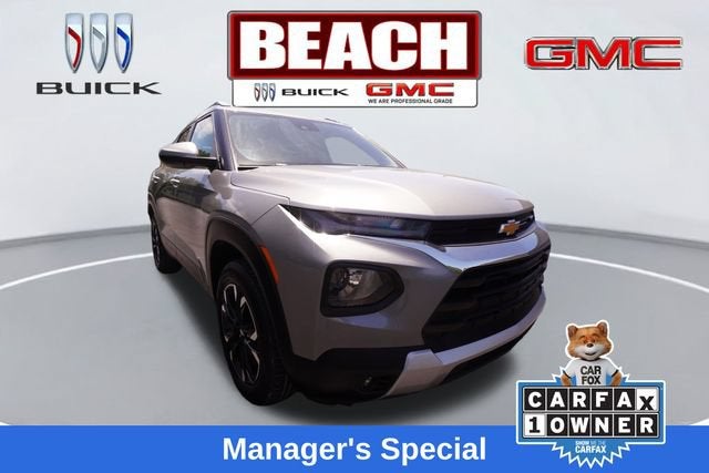 2023 Chevrolet Trailblazer LT in Sterling Gray Metallic — front three-quarter view