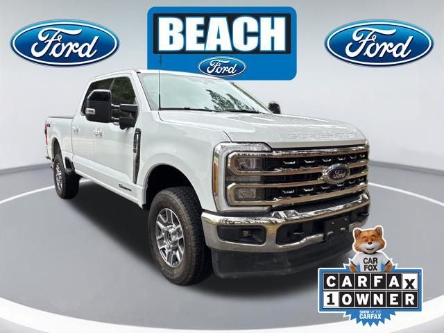 2024 Ford F-250SD Lariat in Oxford White — front three-quarter view